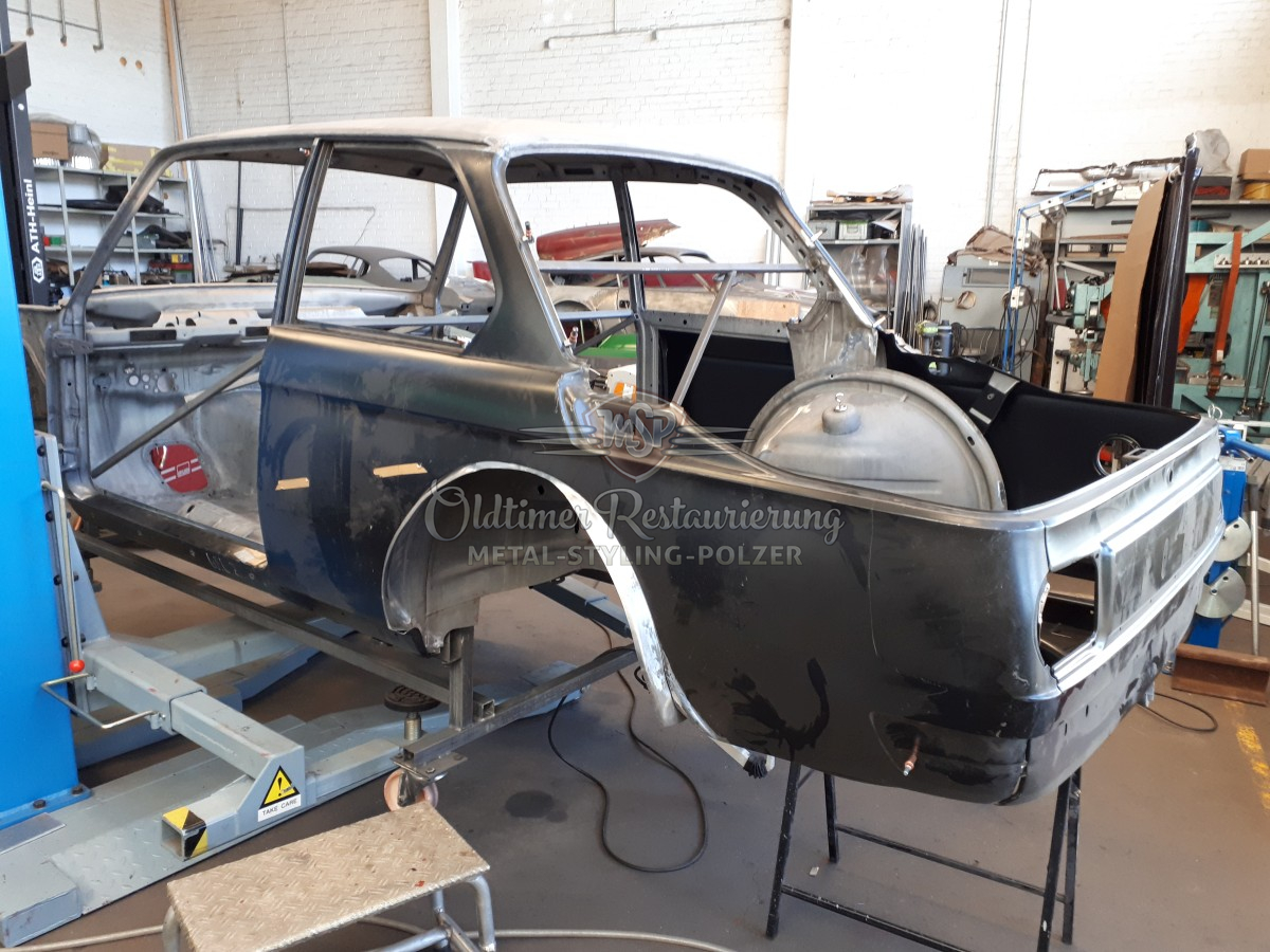 BMW 2002 Turbo 06