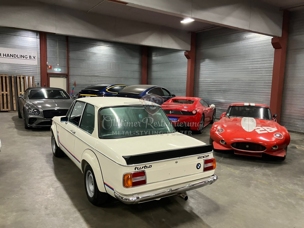 BMW 2002 Turbo 39