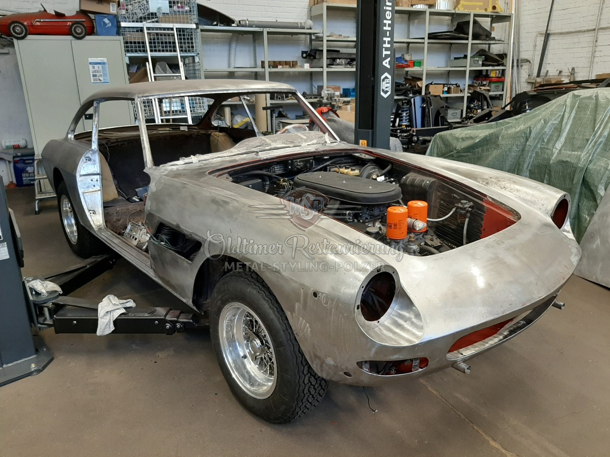 Ferrari 330 GT 44