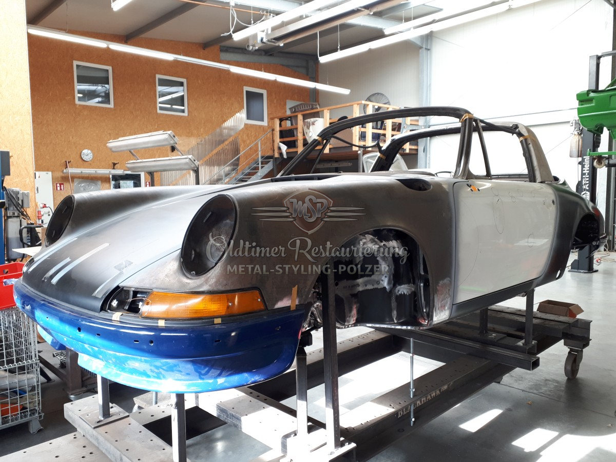Porsche 911 Targa 38