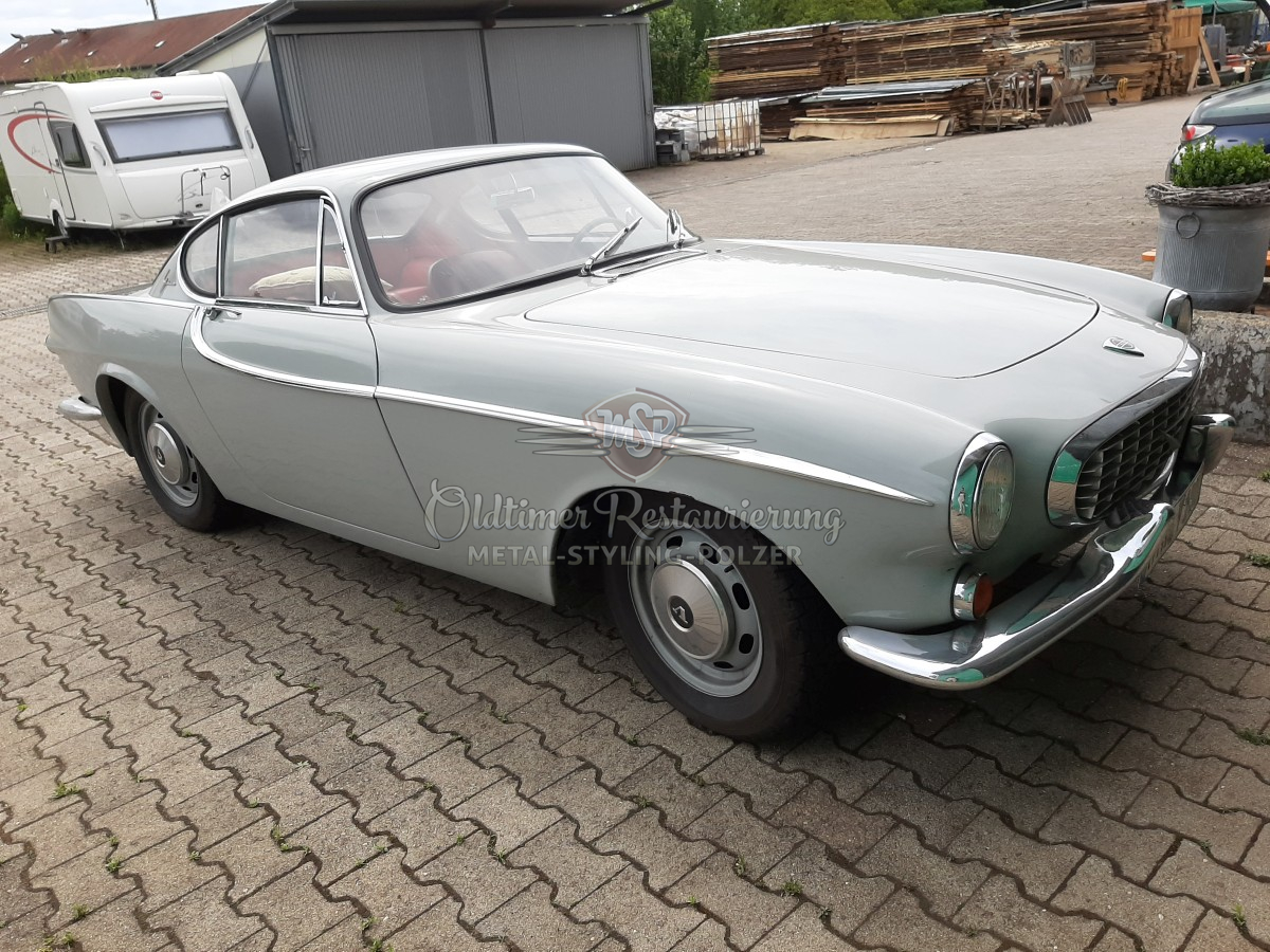 Volvo P1800 01