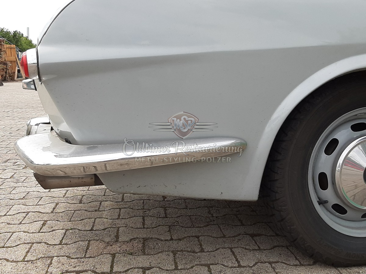 Volvo P1800 02
